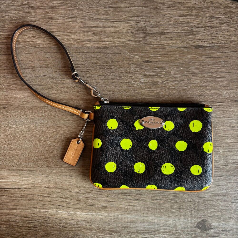 Coach Green Neon Polka Dot Signature Canvas Wristlet Style Number F52581 - Picture 1 of 16